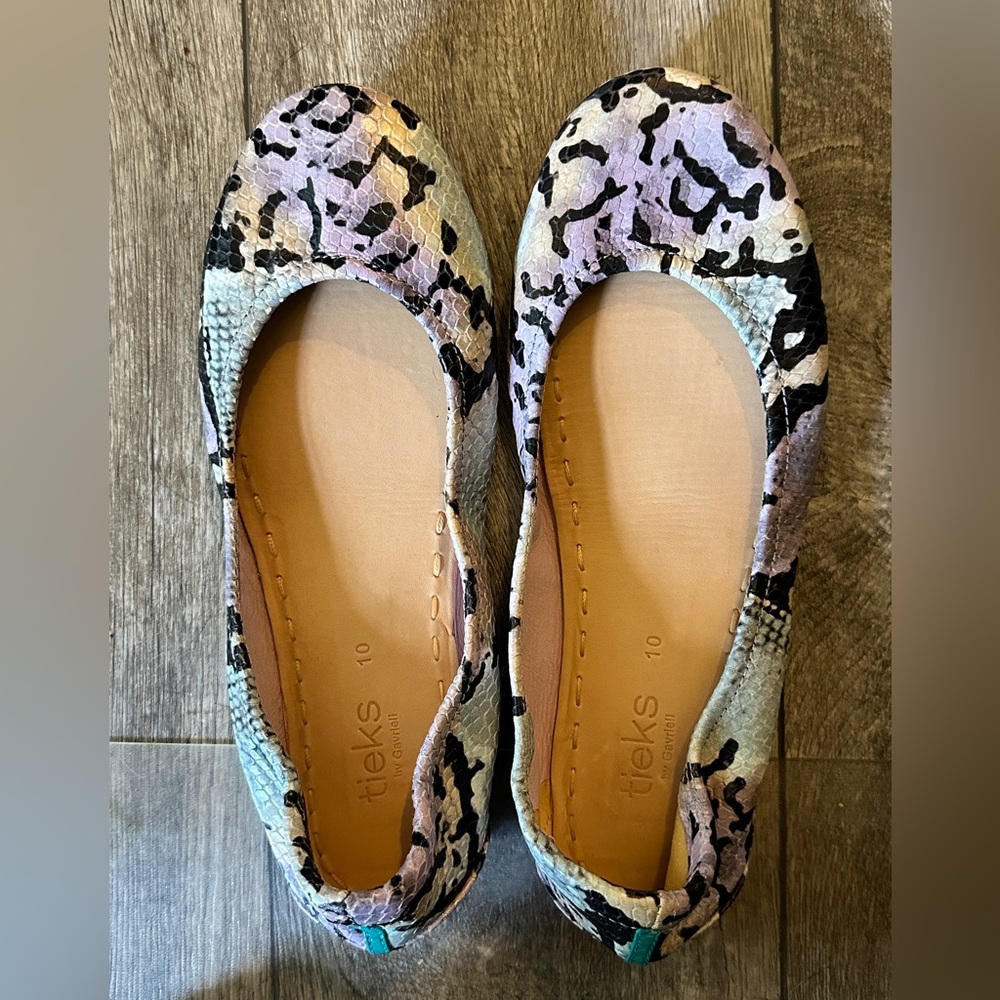 Tieks Lilac Snake Flats